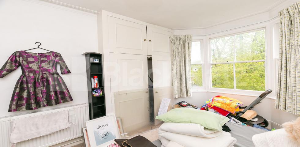 			Stunning Two Bedroom Property in Crouch End, 2 Bedroom, 1 bath, 1 reception Flat			 Clifton road, Crouch End